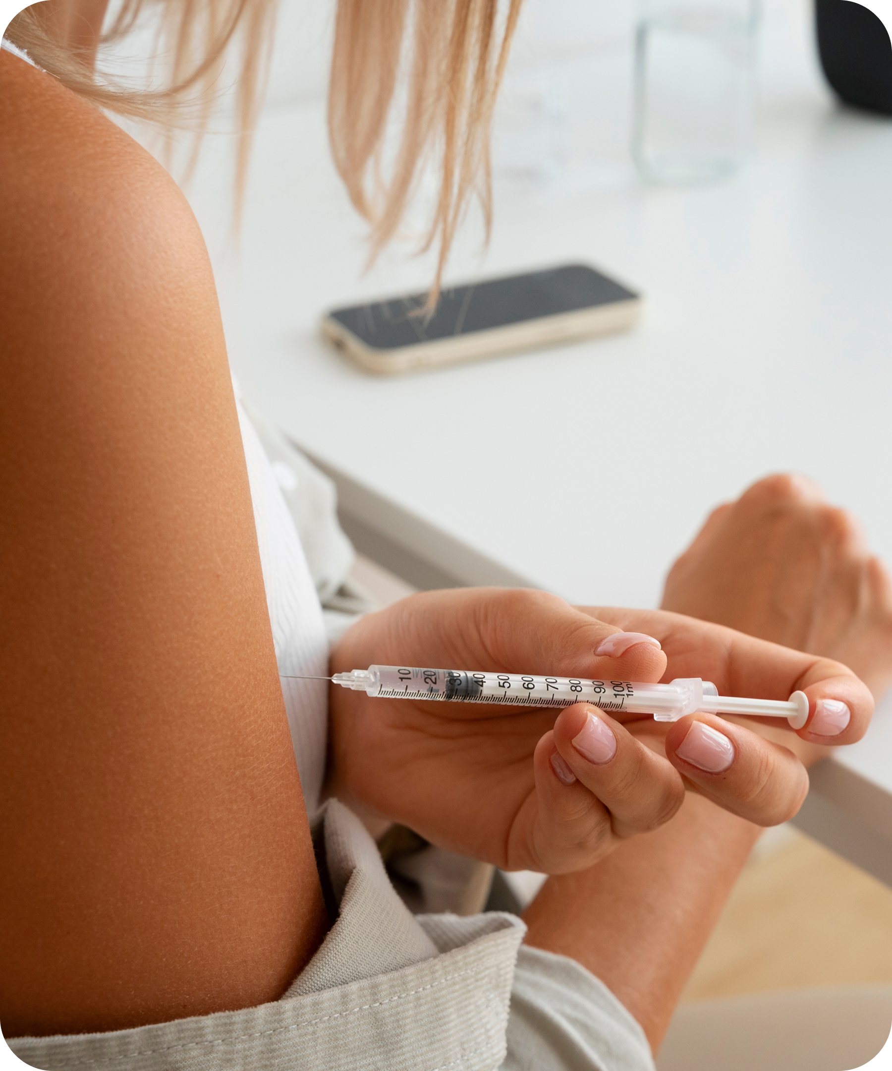 why tirzepatide over semaglutide Not sure whether Semaglutide or Tirzepatide is right for you?  Both are  powerful medical weight loss optionsbut the best choice depends on your  goals, history, and how your body responds. 
